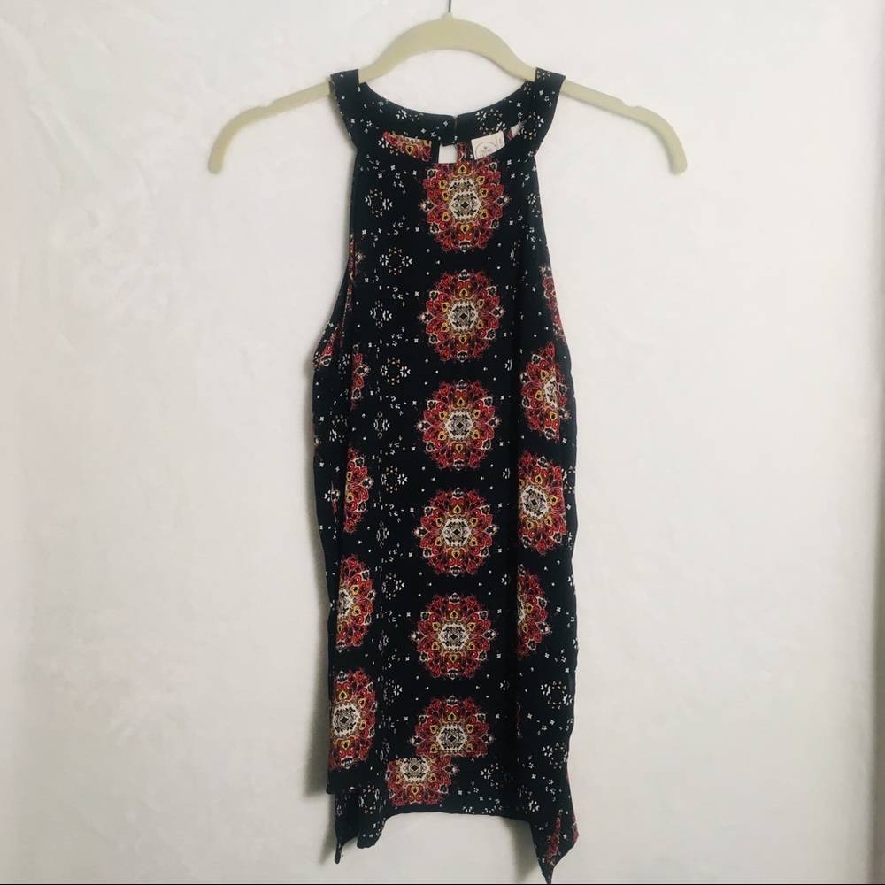 Paper Crane Medallion Pattern High Neck Tank Top